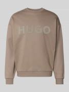 HUGO Oversized Sweatshirt aus reiner Baumwolle Modell 'DINEX' in Mitte...