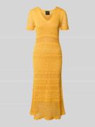 Marc Cain Strickkleid aus Baumwolle in Midilänge in Senf, Größe 34