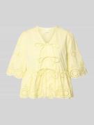 YAS Bluse mit Lochstickerei und Schnürung Modell 'CORNELIA' in GELB, G...