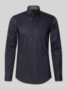 BOSS Slim Fit Businesshemd aus reiner Baumwolle Modell 'HANK' in Marin...