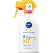 NIVEA SUN Kids Sensitive Protect & Play Sun Trigger Spray SPF 50+