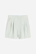 H&M Weite Shorts Mintgrün in Größe 46. Farbe: Mint green