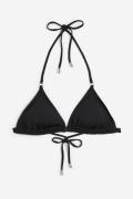 H&M Wattiertes Triangel-Bikinitop Schwarz, Bikini-Oberteil in Größe 40...