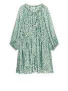 Arket Florales Kleid Grün, Alltagskleider in Größe 36. Farbe: Green