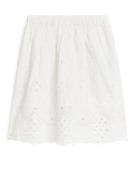 Arket Broderie Anglaise Midi Skirt White, Röcke in Größe 134/140